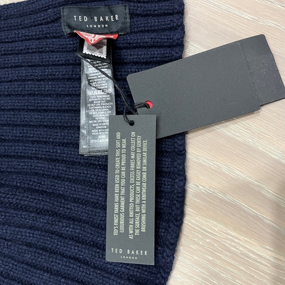 Ted Baker mens Kauff scarf. Navy blue. NWT - Picture 8 of 10